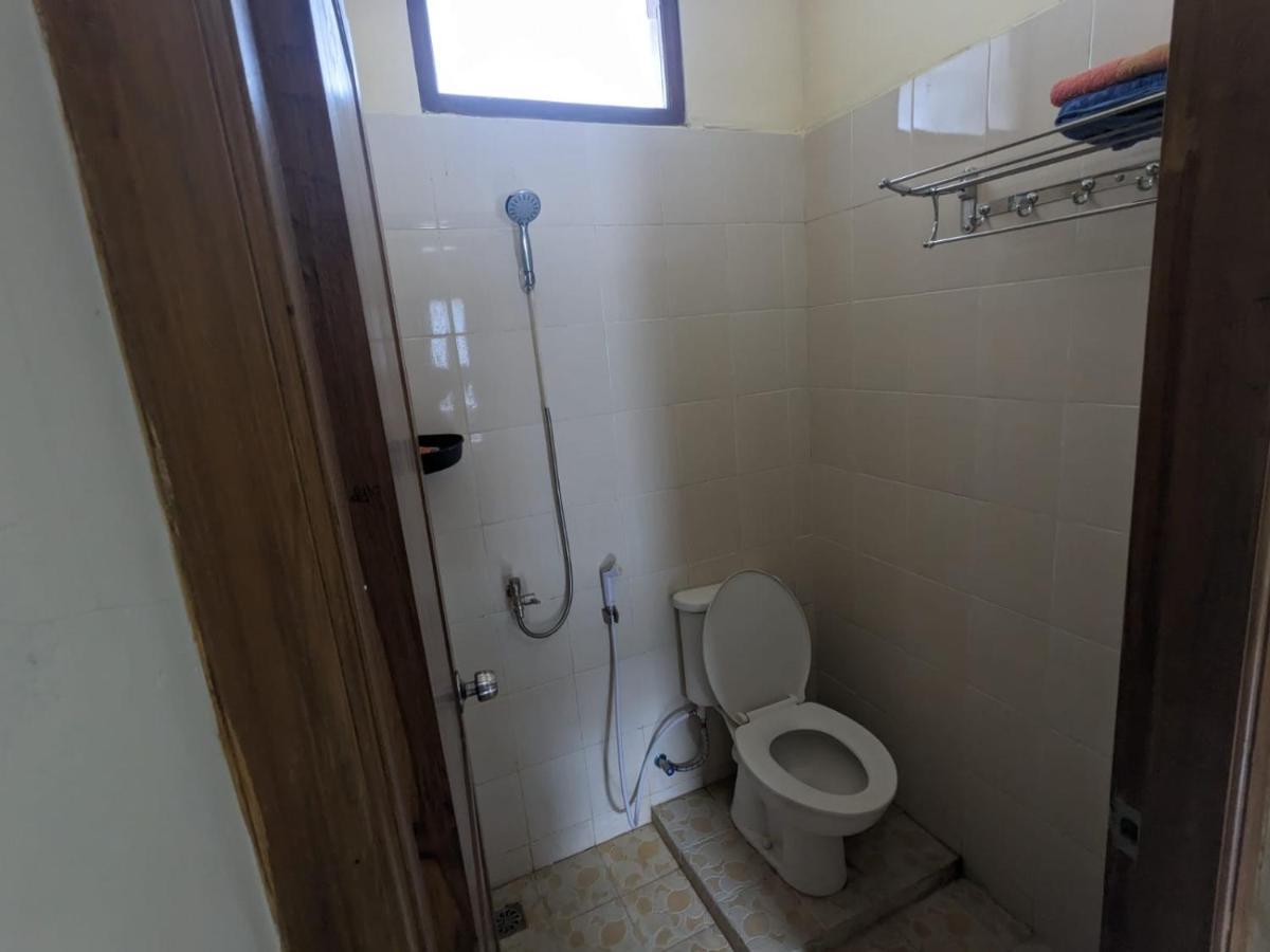 Rumah Pagar Merah Homestay Jogjacarta Exterior foto